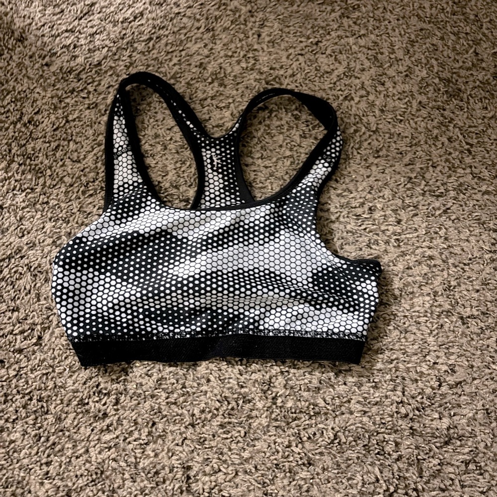 Danskin new racerback sports bra